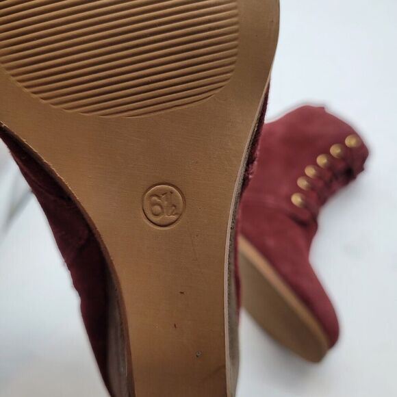New DIBA Womens boot Size 6.5 burgundy red Suede leather wedge heel lace up - Picture 7 of 10